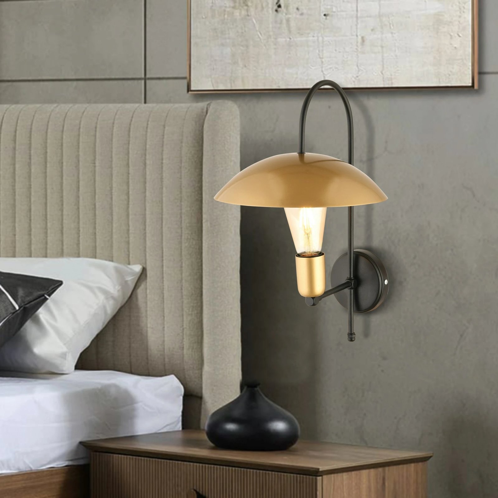 Llambë muri Opviq, AP-33, ngjyrë ari