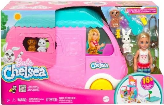 Set lodrash Barbie Chelsea Camper Mattel HNH90 me kukull, qenush, lepurush dhe aksesorë, rozë