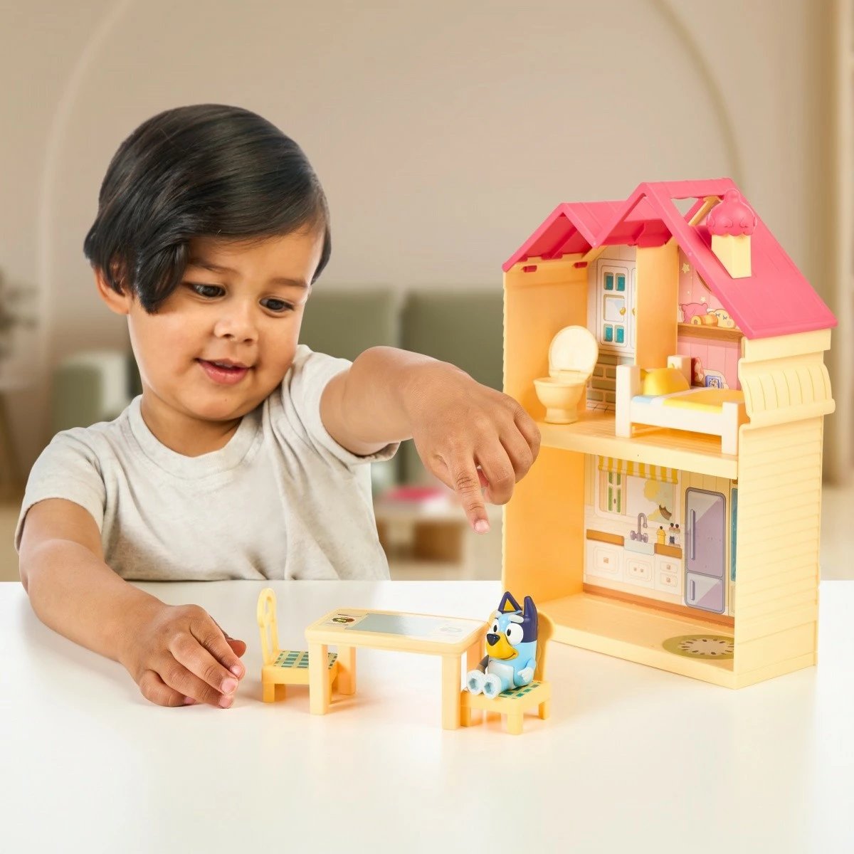 Set lodrash Bluey Mini Family House me figurë dhe aksesorë, Tm Toys