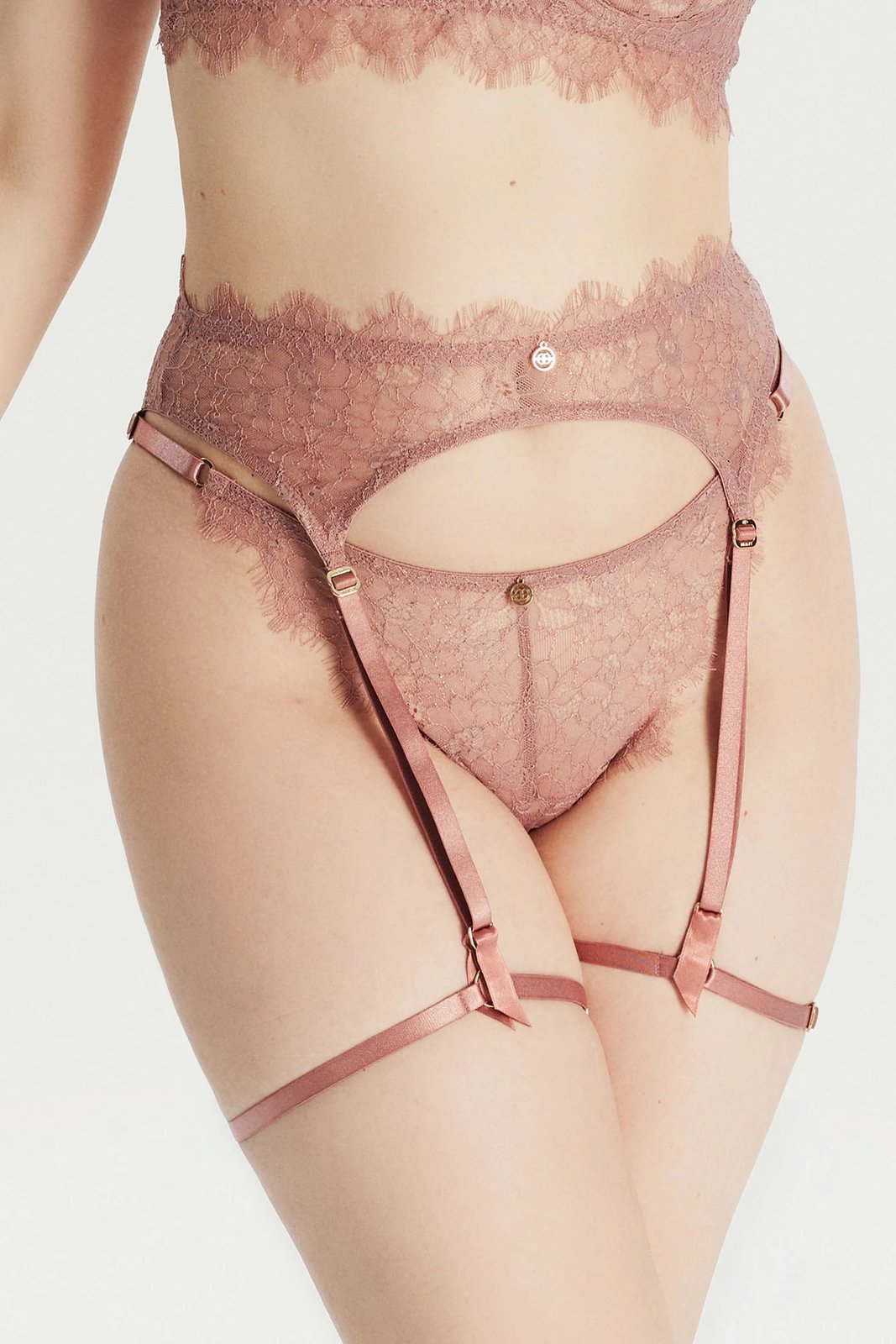 Tanga Jumeon, ngjyrë Dusty Rose, rripa të rregullueshëm