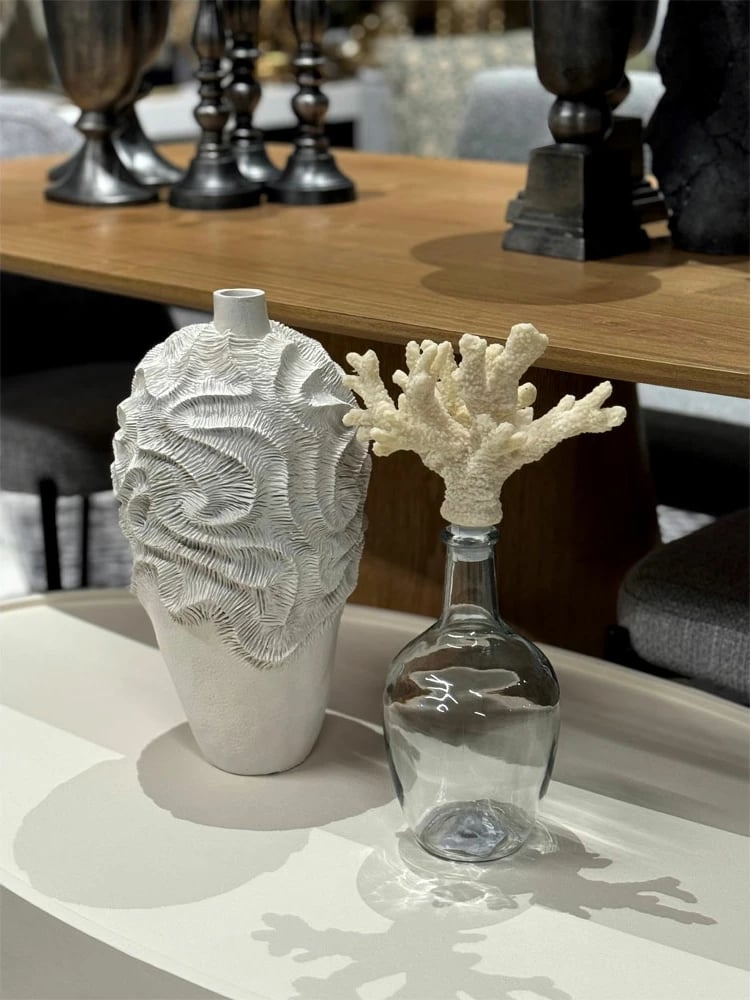 Vazo Coralli, polirezine, e bardhë, 22x23x42cm