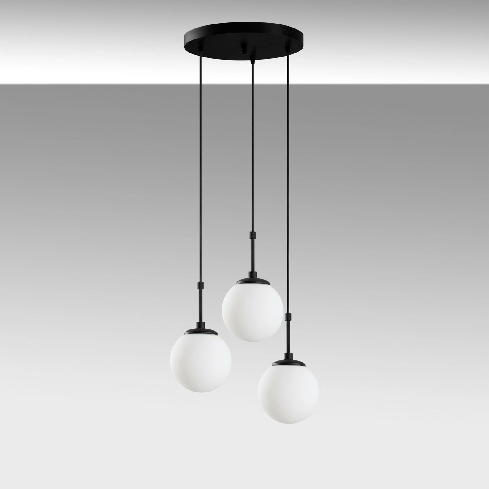 Llambë tavani Opviq Orbital, trup metalik, e zezë, 36x36x115cm