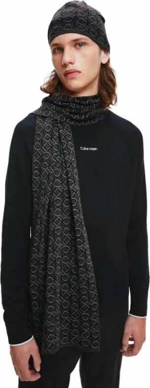 Kapelë dhe shall për meshkuj Calvin Klein, të zezë Kapelë dhe shall për meshkuj Calvin Klein, të zezë
