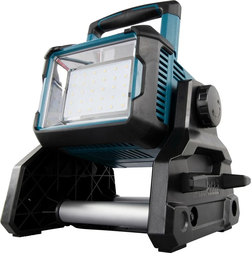 Llambë pune Makita DML811, 31.5W, 6000mAh, LED, e zezë/blu Llambë pune Makita DML811, 31.5W, 6000mAh, LED, e zezë/blu