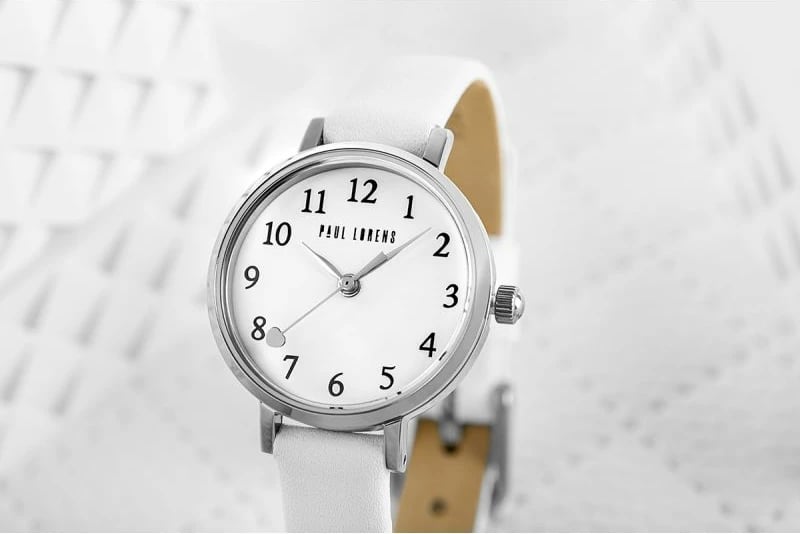 Orë dore për fëmijë Paul Lorens, vajza, e bardhë