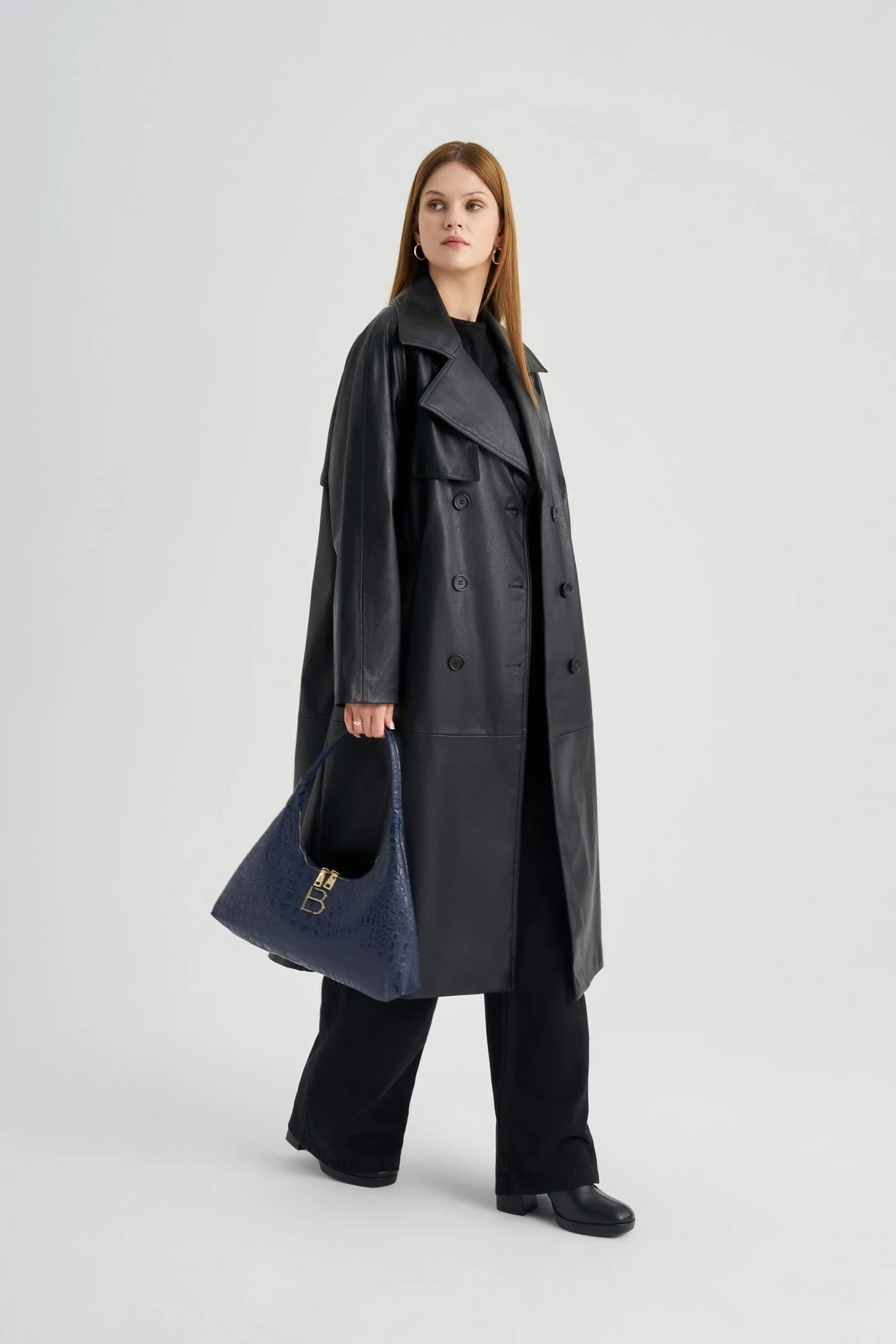 Çantë shpatullës Lucky Bees, croco ngjyrë kaltër e errët, 505