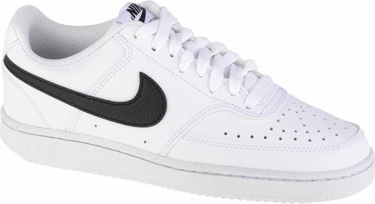 Atlete Nike femra, të bardha