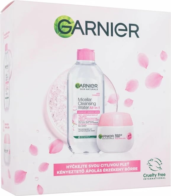 Set për kujdes të lëkurës Garnier Skin Naturals Rose Day Cream + Micellar Cleansing Water All-In-1 për femra, 50ml + 400ml