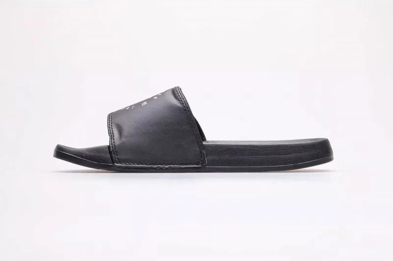 Shapka për vajza 4F, të zeza