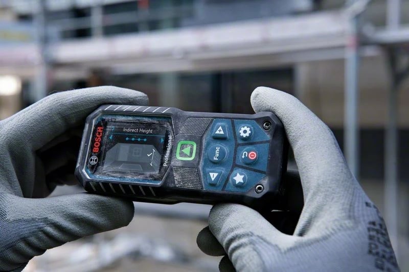 Matës distance me lazer Bosch GLM 50-25 G Professional, IP65, me çantë dhe bateri