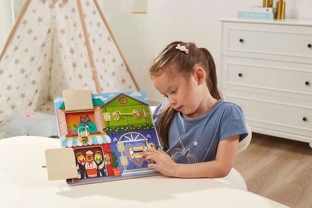 Lojë edukative druri, Viga, Locking and Unlocking, tabelë sensoriale me 4 dyer e bravë të ndryshme, 300x300 mm, Multingjyrës