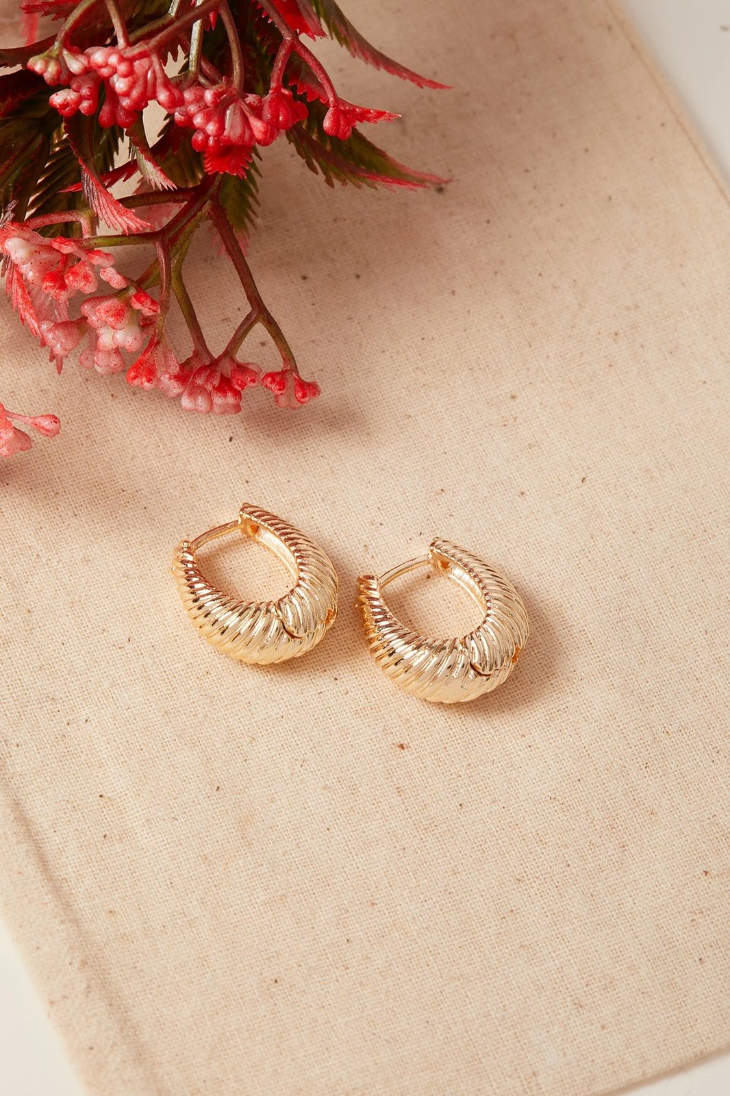 Vathë metalik ngjyrë ari, Elika, ELKGC68075