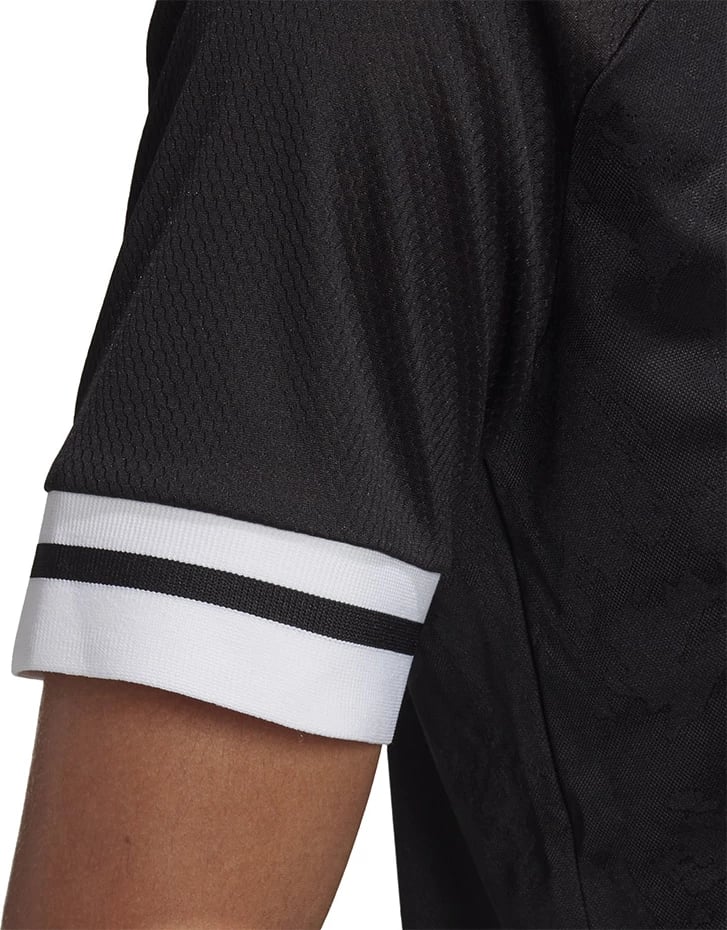 Maicë për femra adidas, e zezë