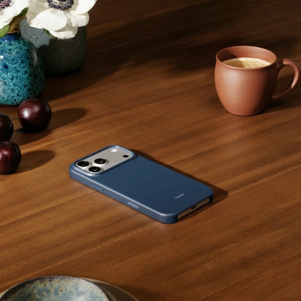 Mbështjellës Beats iPhone 17 Pro Max, MagSafe, kontroll kamerës, felsblau