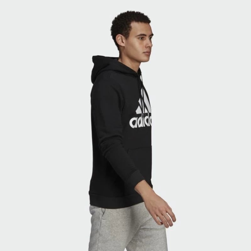 Duks me kapuç adidas për meshkuj, i zi me logo të bardhë