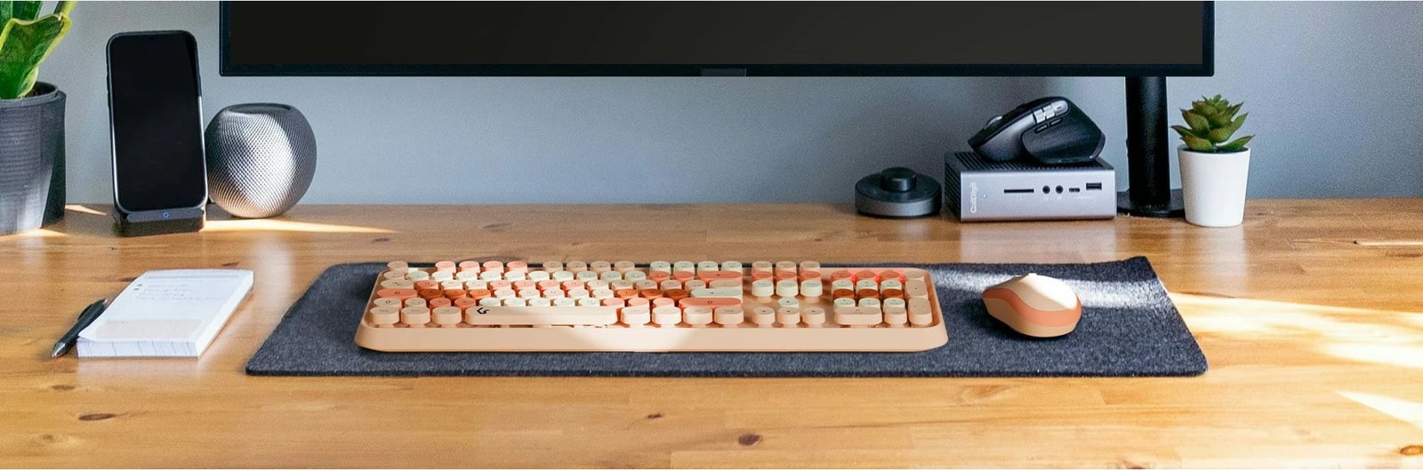 Tastierë me maus wireless KeySonic KSKM-8200M-RF, QWERTZ, membrane, 104 taste, bezhë/kafe/rozë