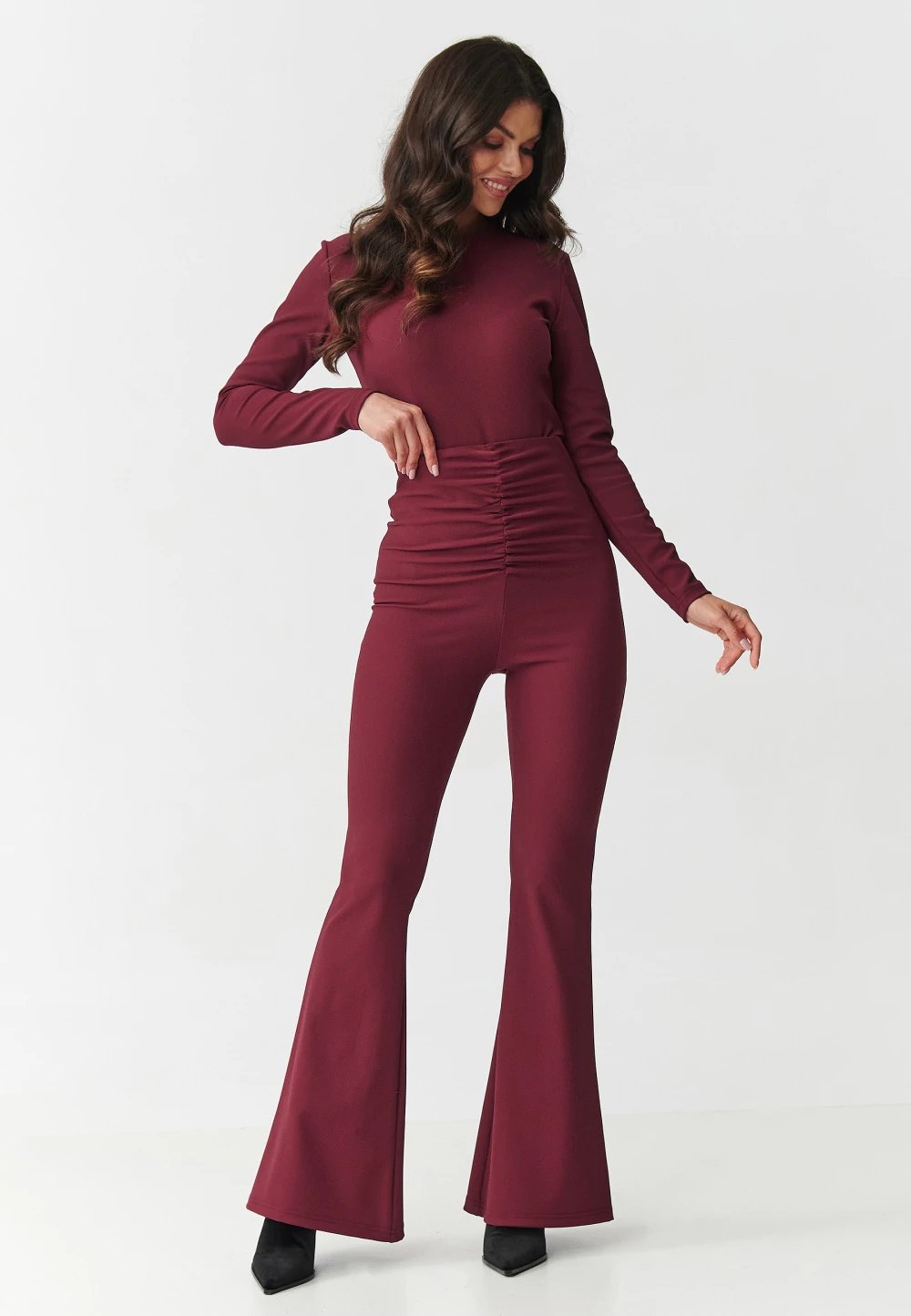 Set për femra Makadamia 218799, e kuqe