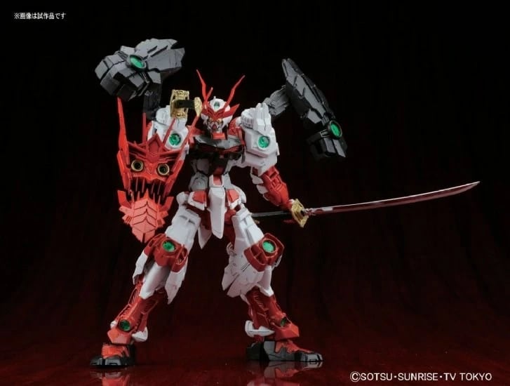 Model ndërtimi MG 1/100 Sengoku Astray Gundam BL Bandai, set koleksionues