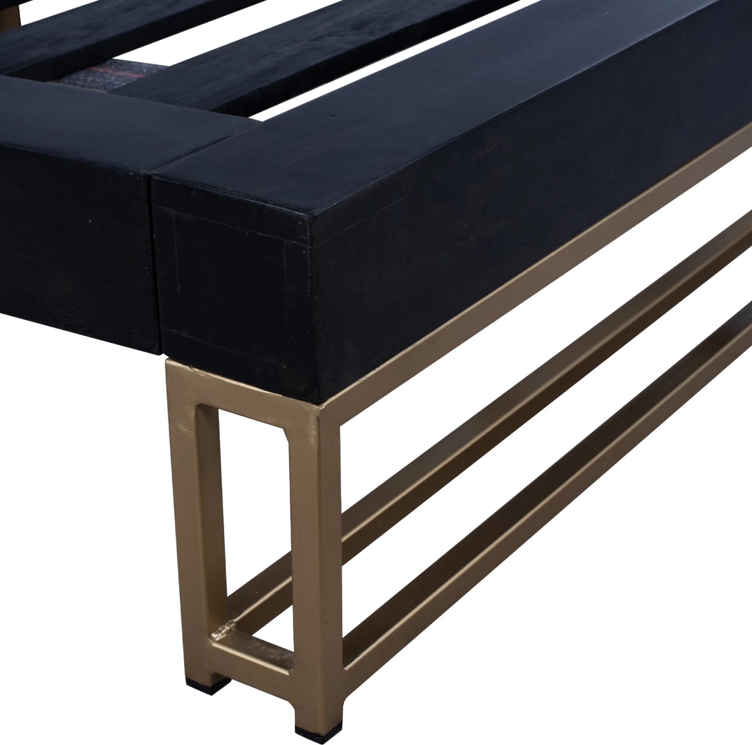 Krevet Sherri FH8358 nga dru mango me këmbë metalike 160x200 cm