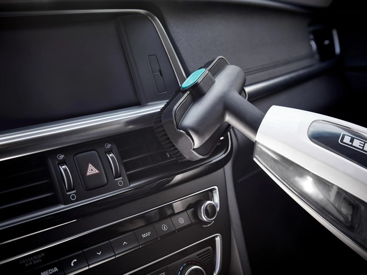 Fshesë elektrike pa kabllo Leifheit PowerVac 2in1, 20V, pa qese, bardhë/kaltër Fshesë elektrike pa kabllo Leifheit PowerVac 2in1, 20V, pa qese, bardhë/kaltër