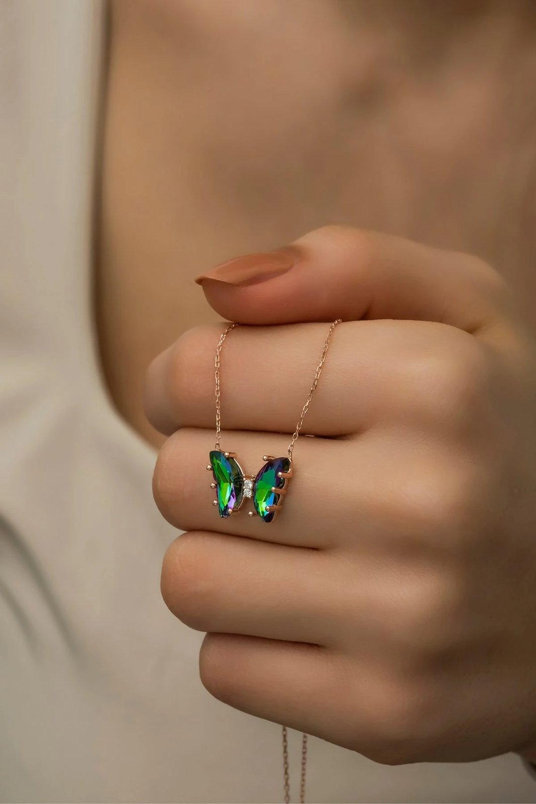 Varëse argjendi, Mistique Topaz, Jumeon, NRZ998372