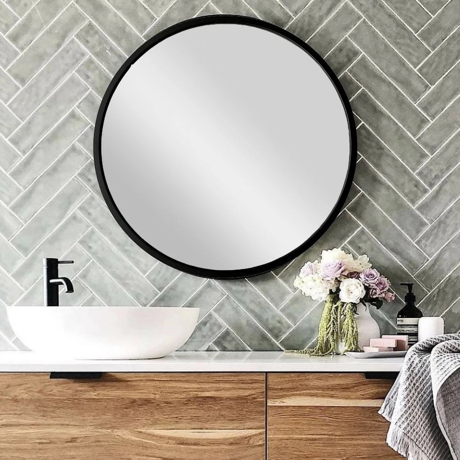 Pasqyrë e rrumbullakët, kornizë metalike e zezë, Hanah Home, A709