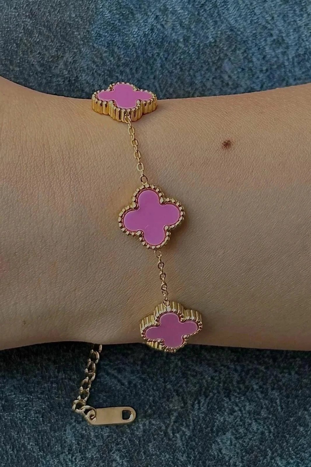 Byzylyk Jumeon, ngjyrë ari, gurë zirkoni, 23cm