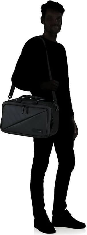 Çantë udhëtimi American Tourister Take2Cabin Prime, e zezë