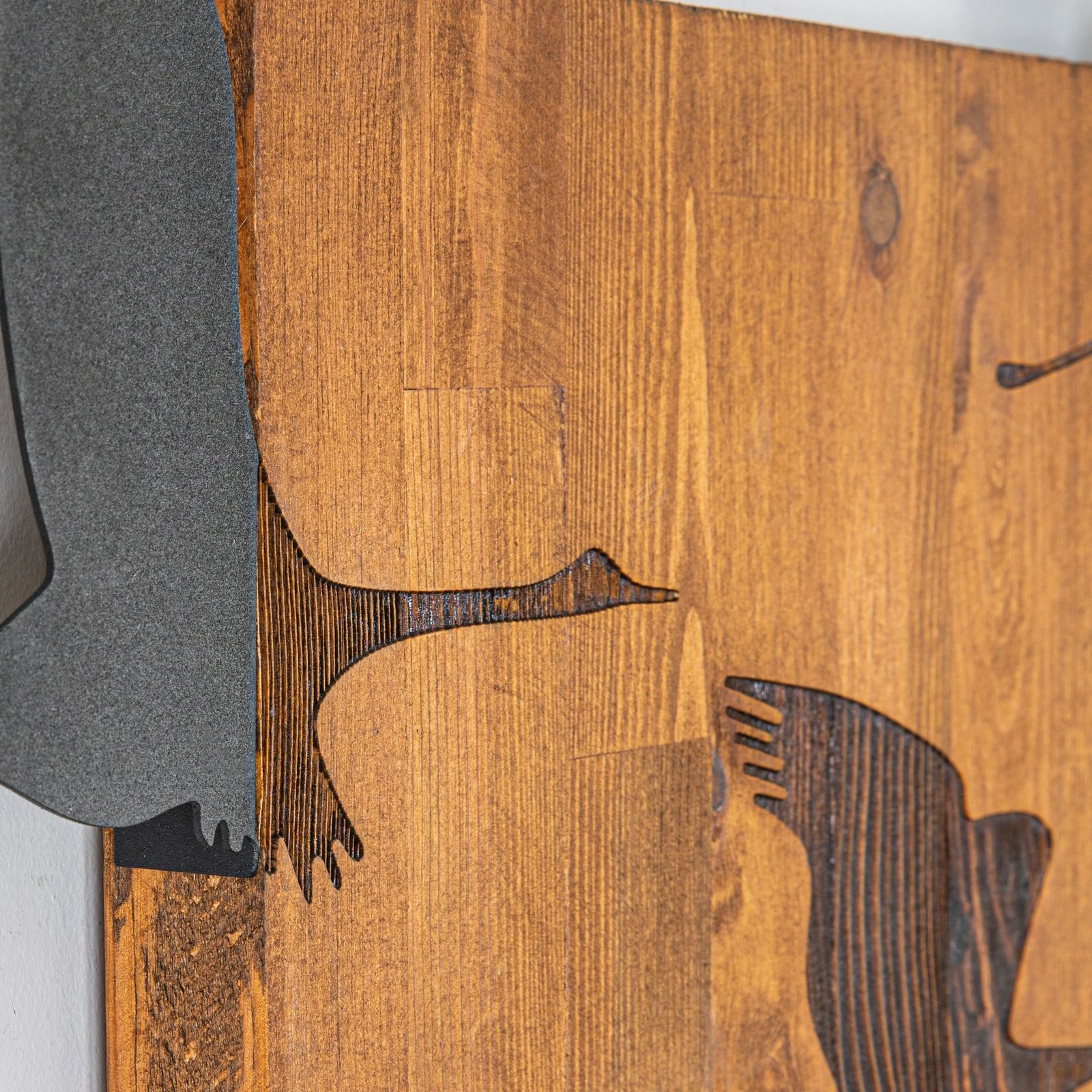 Aksesore dekorativ prej druri për mur, Wallity, Legendary, ngjyrë e zezë dhe arre, 73x42.5cm