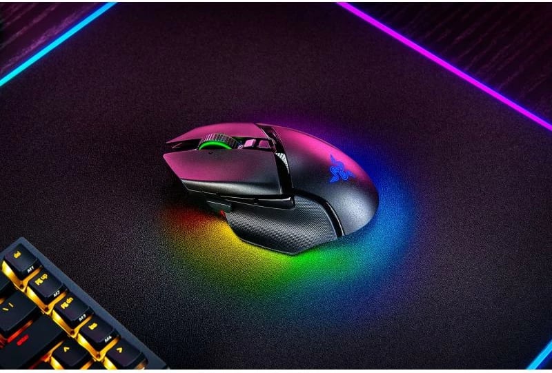 Maus gaming, Razer Basilisk V3 Pro RZ01-04620100-R3G1, wireless Bluetooth HyperSpeed, rrotë me free spin/tactile, RGB Chroma, i zi