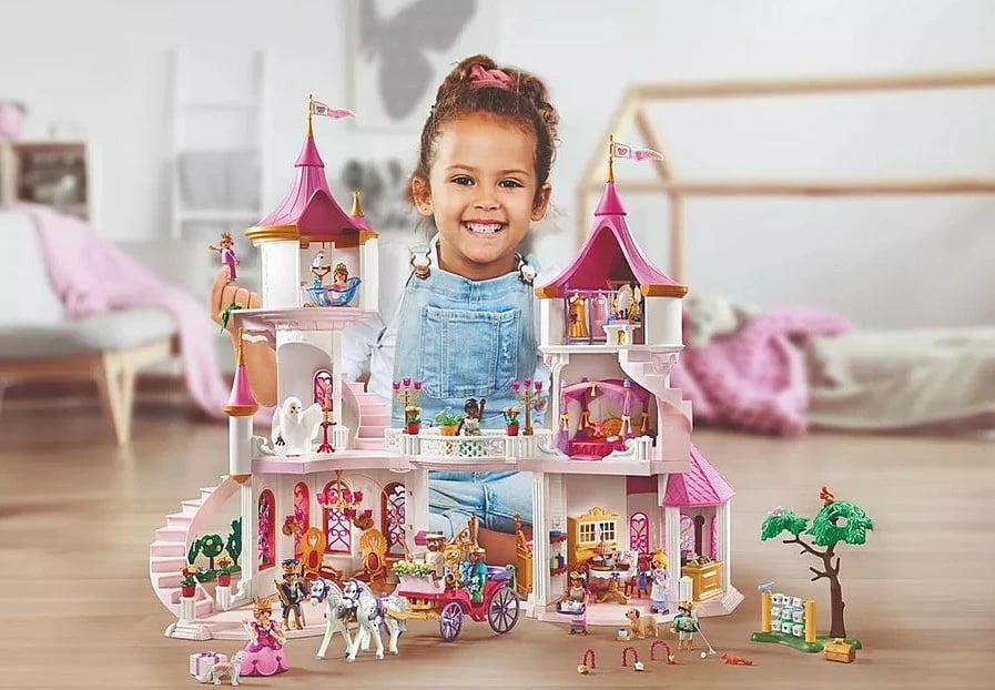 Set lodrash Playmobil Princess Magic Castle 71845 me figura mbretërore, 422 pjesë