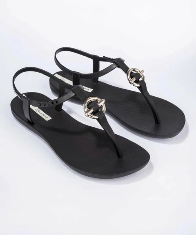 Sandale flip-flop për femra Ipanema, të zeza me të arta