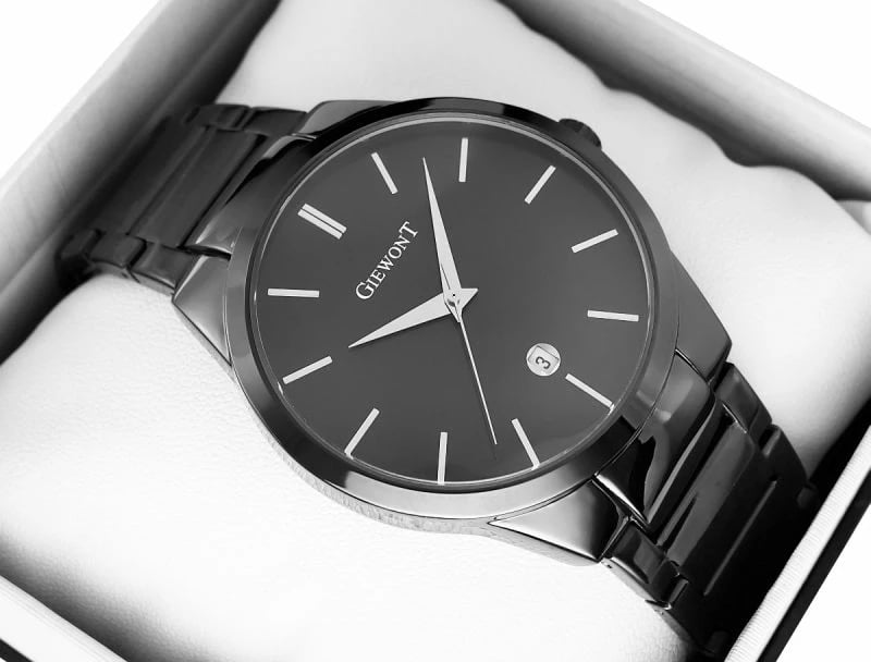 Orë dore për meshkuj Giewont, e zezë