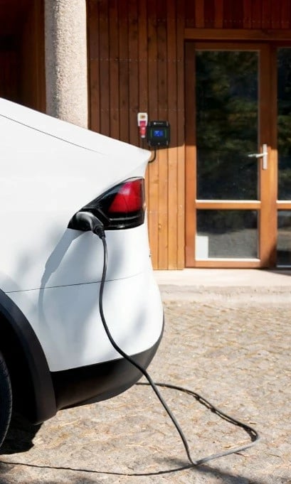 Stacion karikimi për makina elektrike Defenzo Wallbox PRO AC22 SMART, 22 kW, i zi