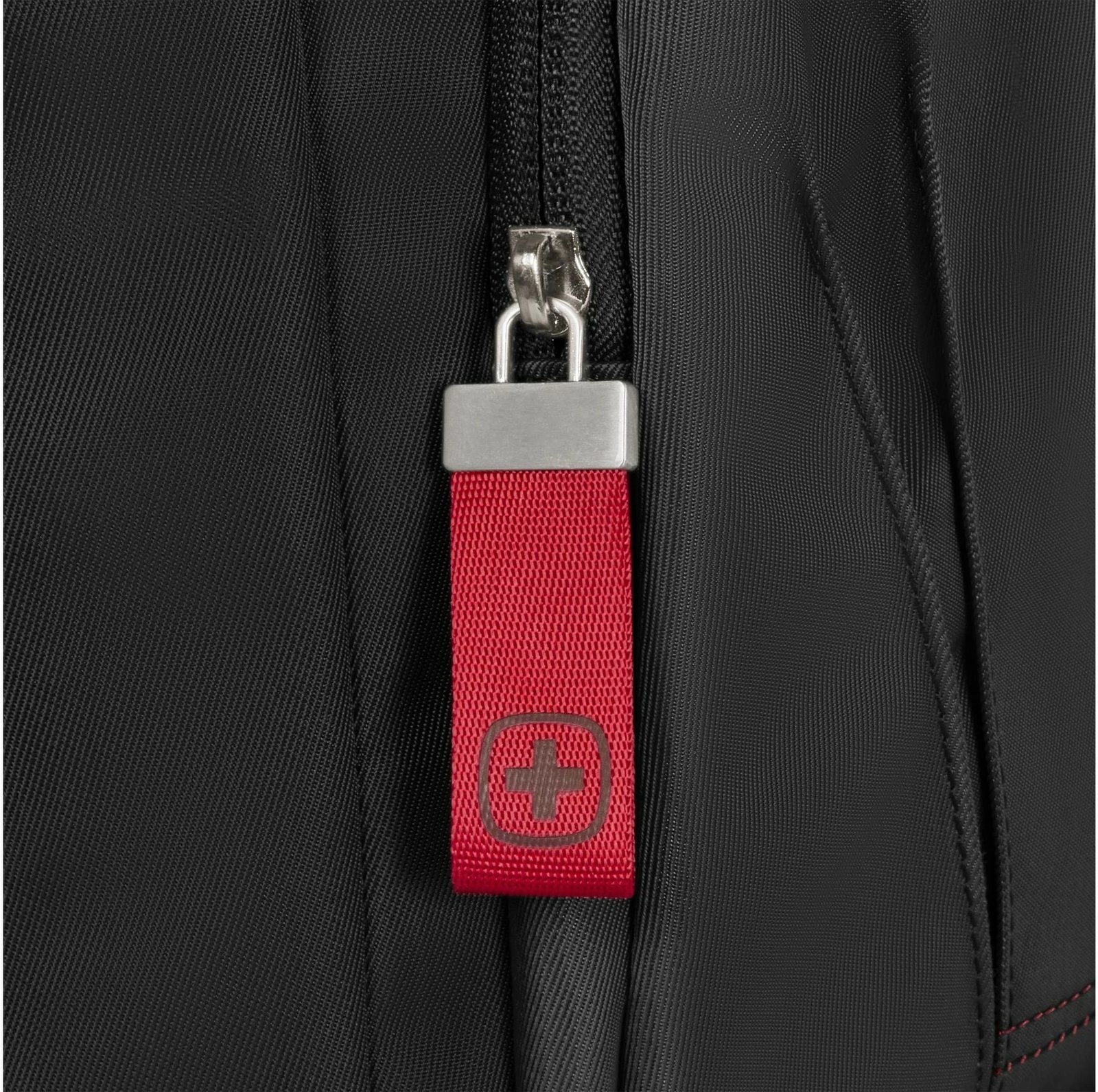 Çantë shpine Wenger Motion Backpack Chic 16" e zezë