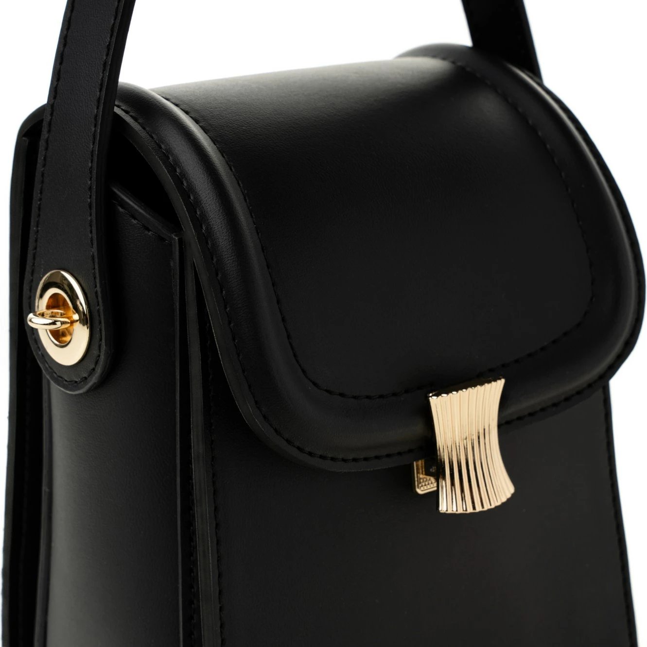 Çantë crossbody Vince Camuto, ngjyrë e zezë, Lagoon