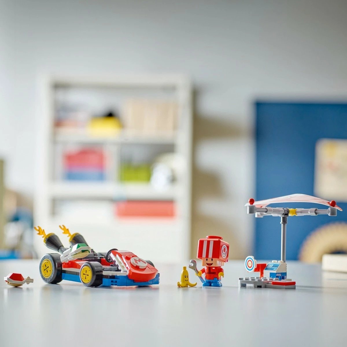 Set ndërtimi LEGO Super Mario 72032 Standard Kart, 174 pjesë, me figurë Toad, kuqe