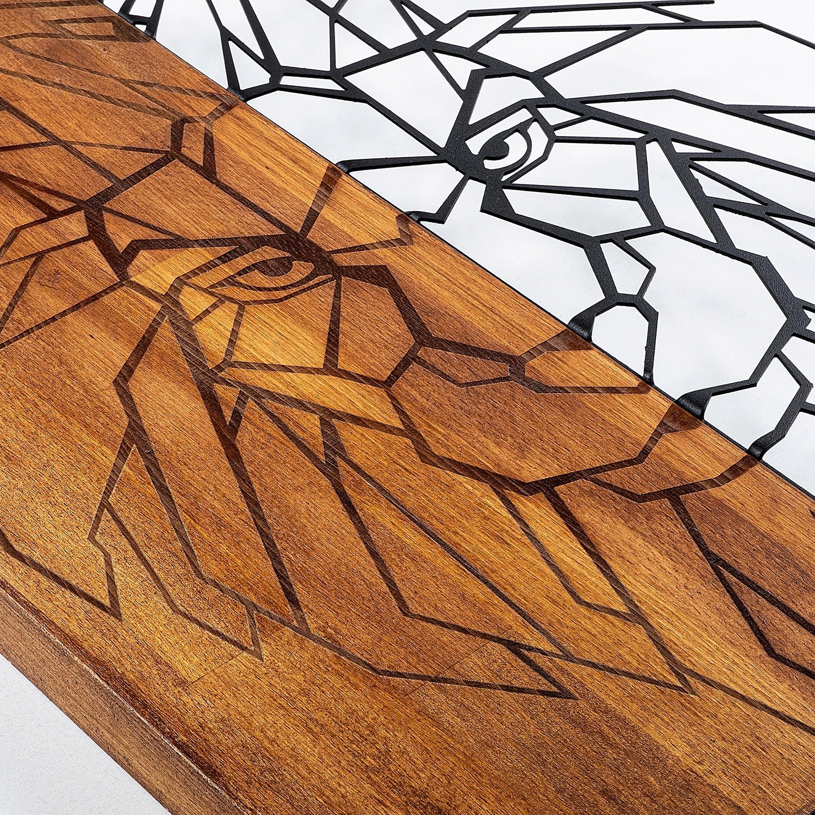 Aksesor dekorativ për mur, dru dhe metal, Wallity, Kıng1, ngjyrë arre, 47.5x58cm