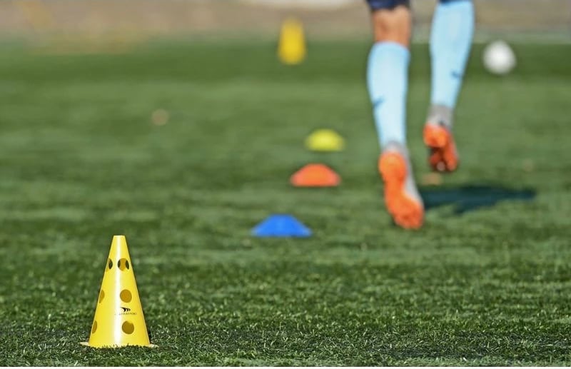 Kone trajnimi Yakimasport, unisex, shumëngjyrëshe Kone trajnimi Yakimasport, unisex, shumëngjyrëshe