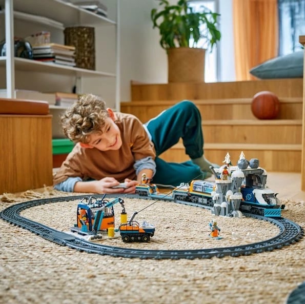 Set lodrash LEGO City Arctic Explorers' Polar Express 60470, 1517 pjesë, për fëmijë 7+
