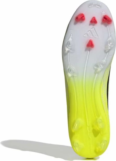 Atlete futbolli adidas, meshkuj