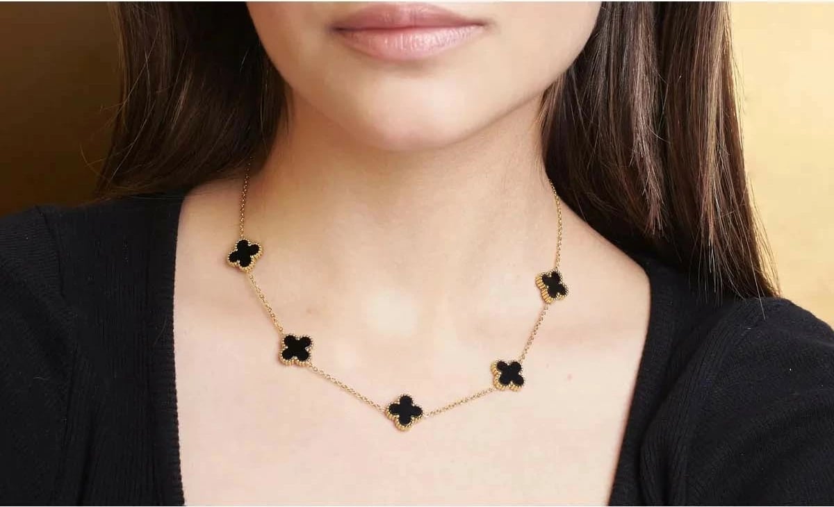 Varëse Jumeon, ngjyrë ari, gur zirkon, 45cm