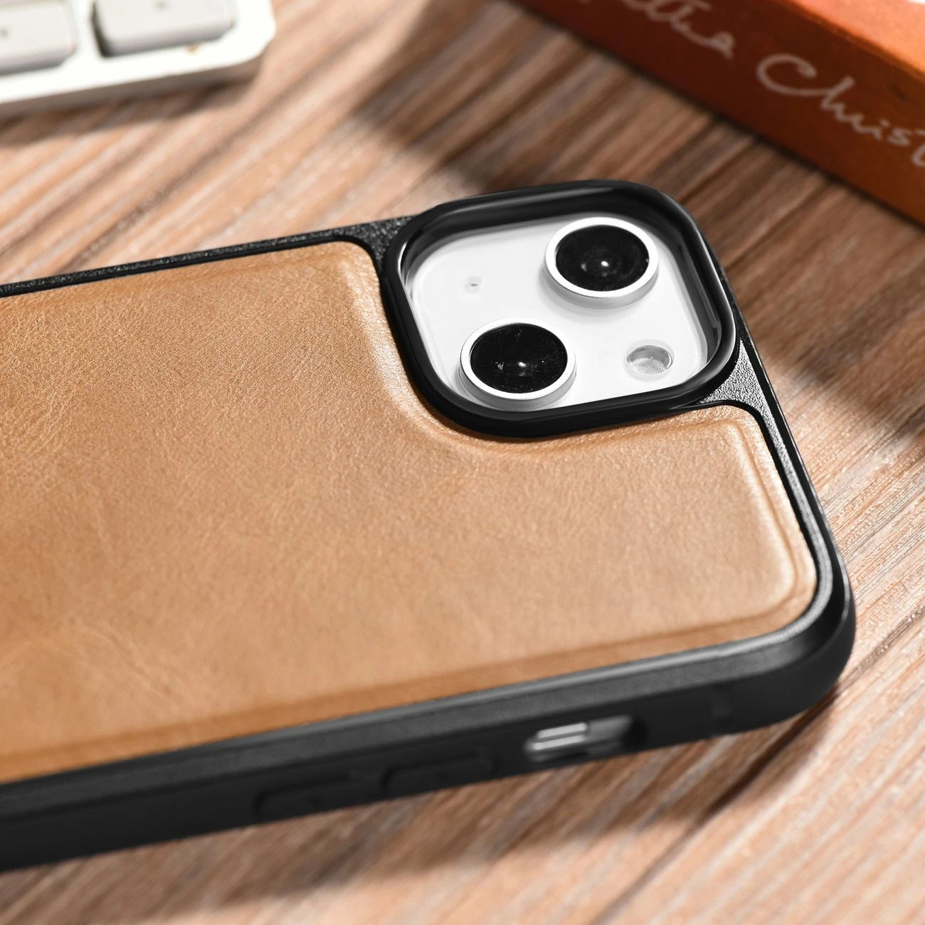 Mbështjellës iCarer për iPhone 14 Plus, lëkurë natyrale, kafe