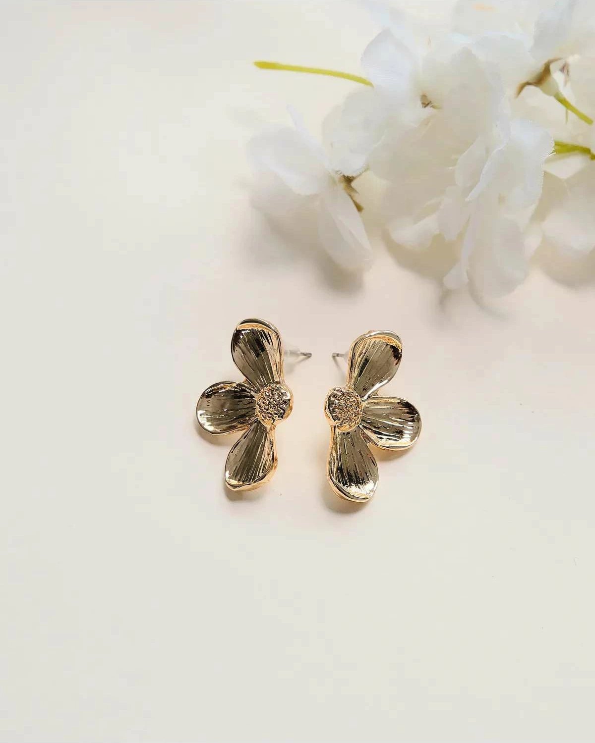 Vathë Jumeon, ngjyrë ari, Gld-Cckkup2