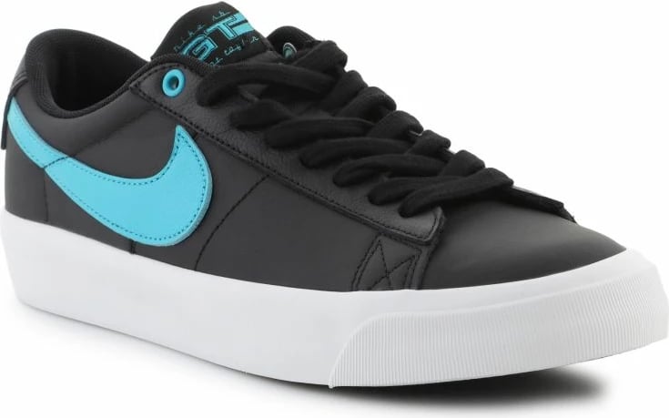 Atlete për meshkuj Nike, të zeza
