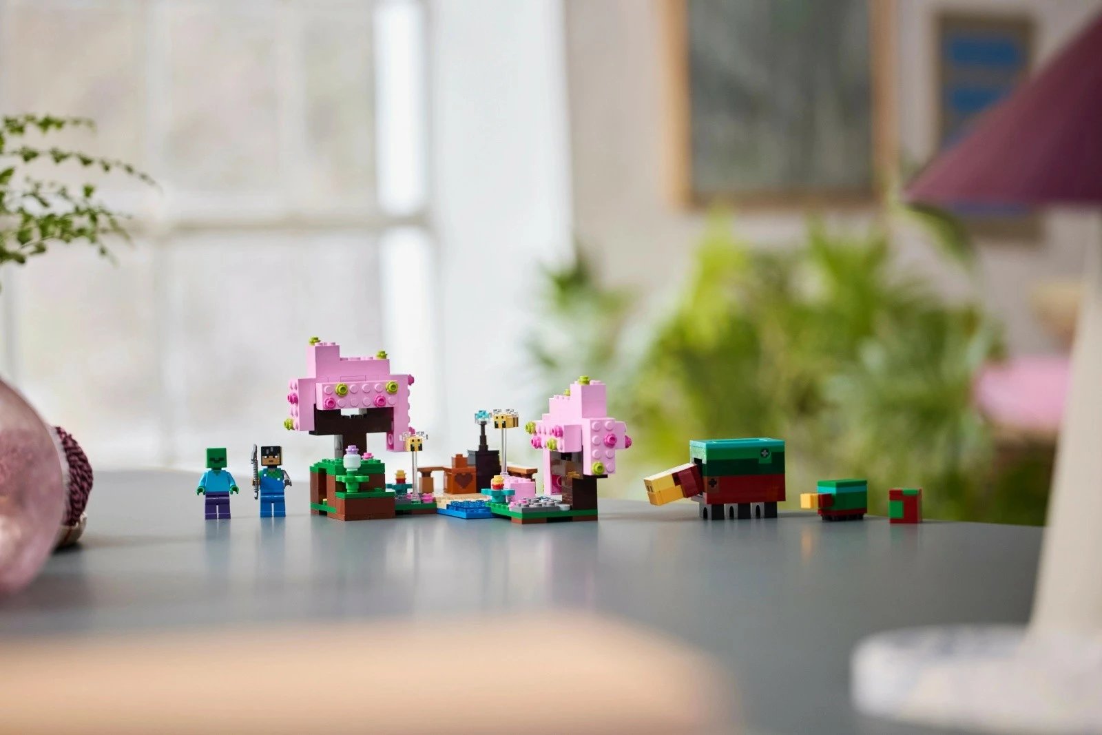 Set LEGO Minecraft Cherry Blossom Garden 21260, 304 pjesë, plastikë, për fëmijë 8+