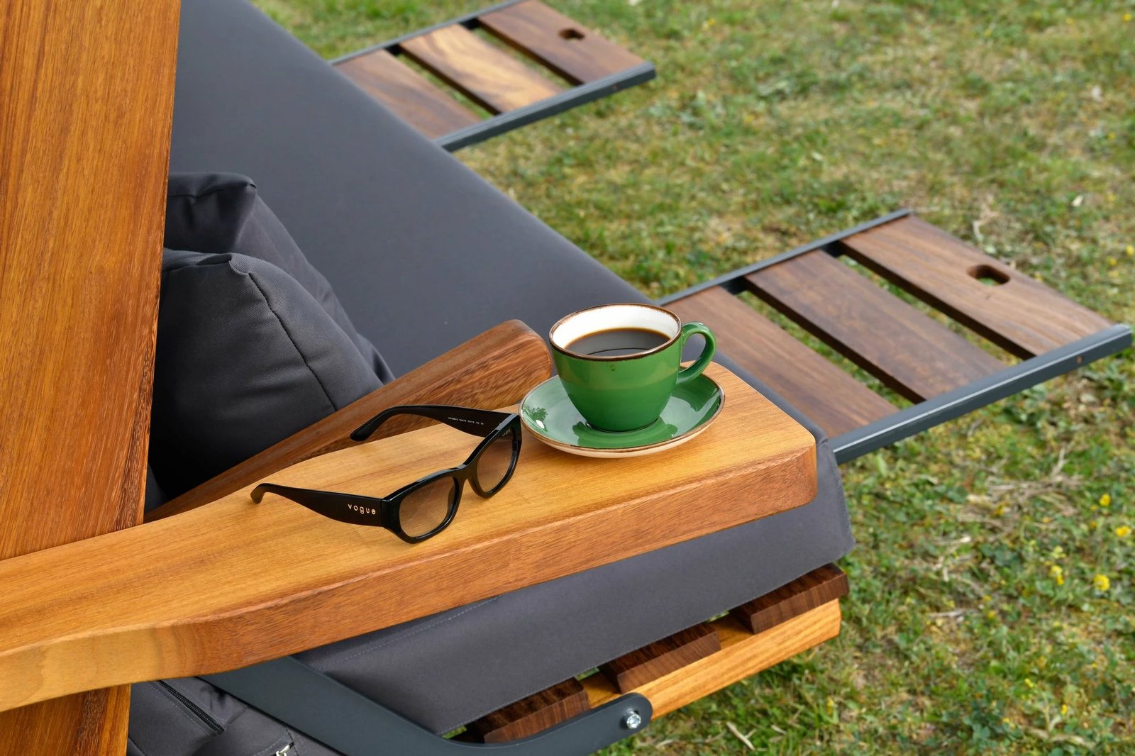 Karrige lëkundëse treshe për kopsht, ngjyrë antracit, Skye Decor Luna Deluxe 2600