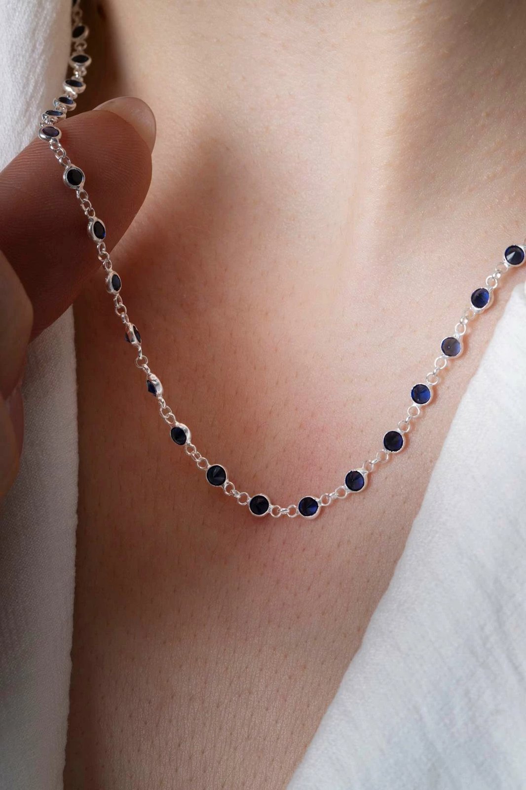 Qafore argjendi me gurë zirkon të kaltër të errët, Jumeon, TFNY65228