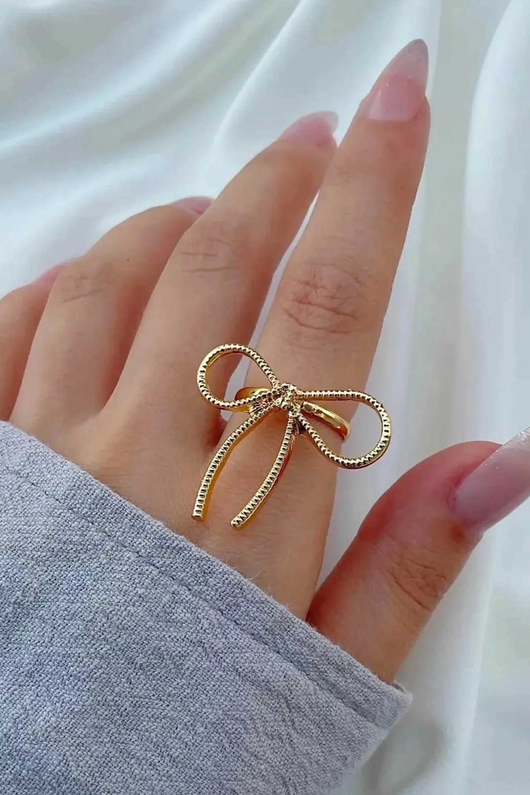 Unazë Jumeon, ngjyrë ari, me gur zirkoni, e rregullueshme