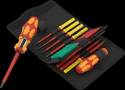 Set veglash Wera Kraftform Kompakt VDE 17 copë, me kasë, 837 i RA, 817 VDE, 15 teh, zi